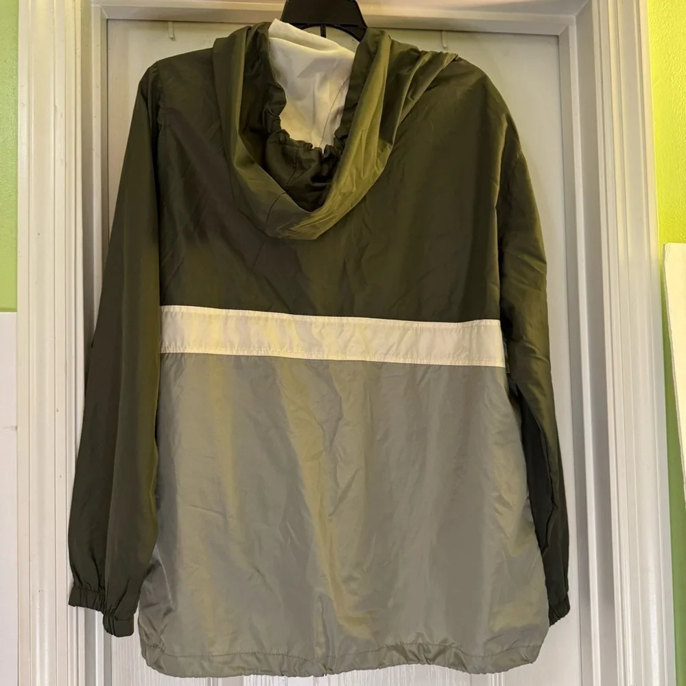 Viscosity Half Zip Windbreaker Green Jacket